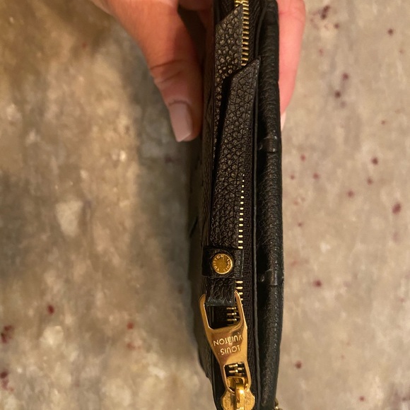 Louis Vuitton Recto Verso - Picture 4 of 7